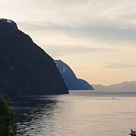 Holiday home Traditional Located Close To Fjord *