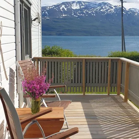 Casa de Férias Traditional Located Close To Fjord