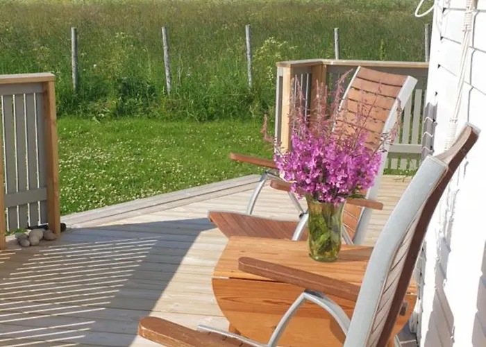 Traditional Located Close To Fjord * Lyngseidet